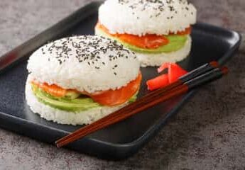 Sushi rice burger